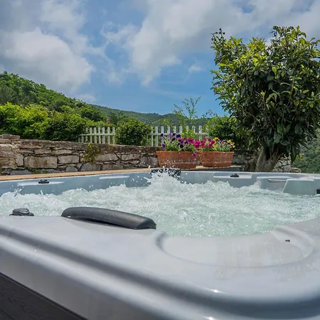 Bed & Breakfast Lo Zefiro 4*